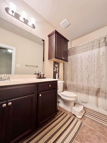 18607 Pelham Grove Lane, Richmond, TX 77407