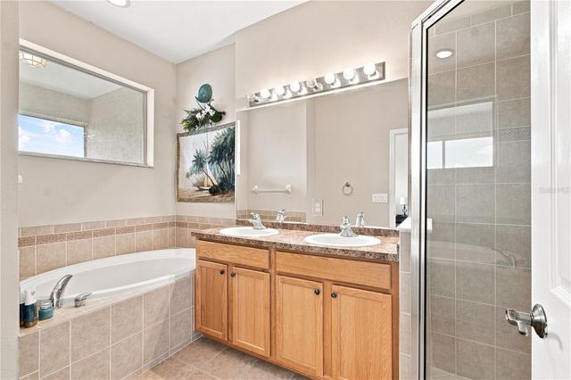 2251 PARK CRESCENT DRIVE, Land O Lakes, FL 34639