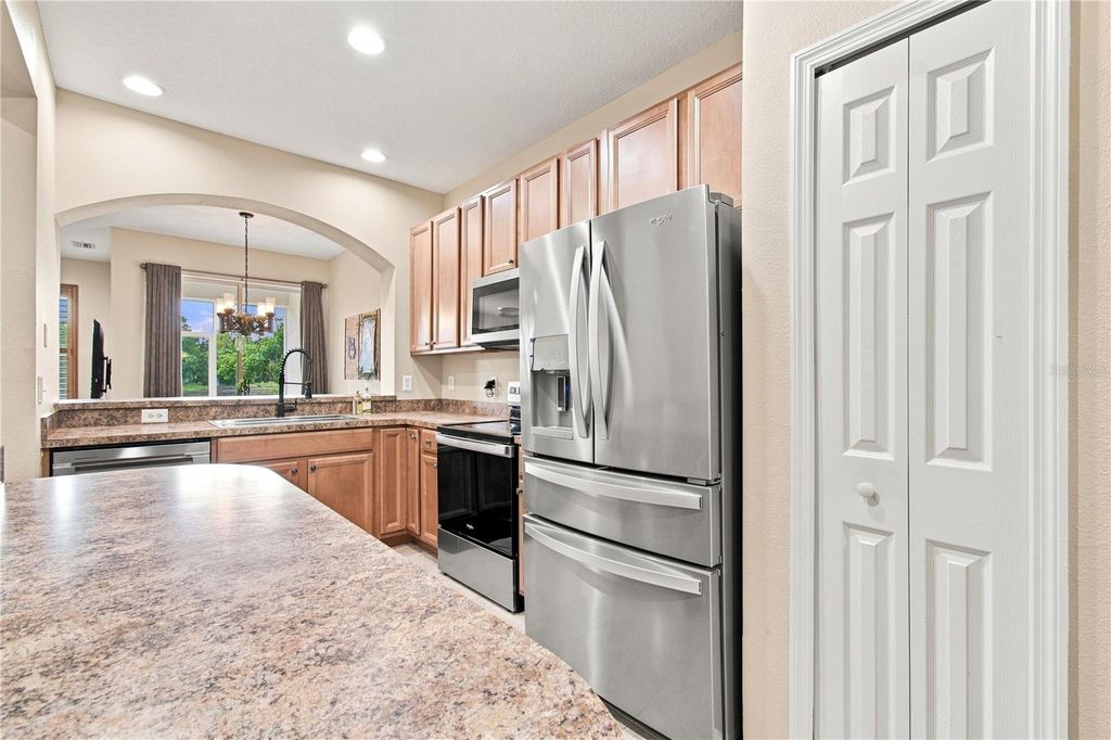 Image 12 of property listing at 2251 PARK CRESCENT DRIVE, Land O Lakes, FL 34639