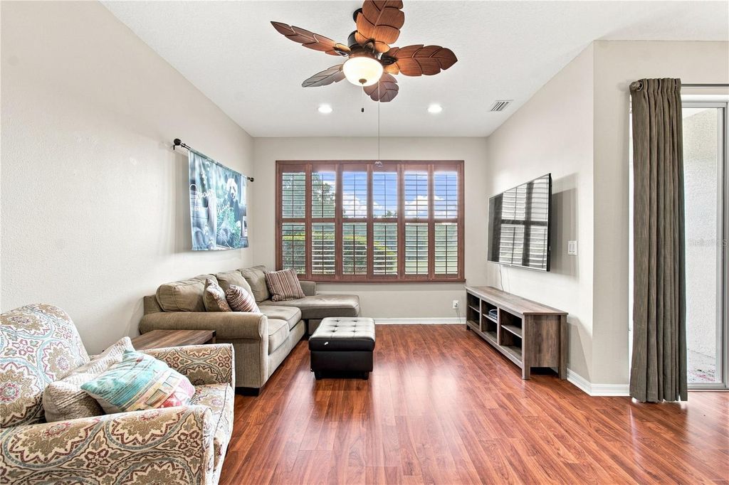 Image 21 of property listing at 2251 PARK CRESCENT DRIVE, Land O Lakes, FL 34639