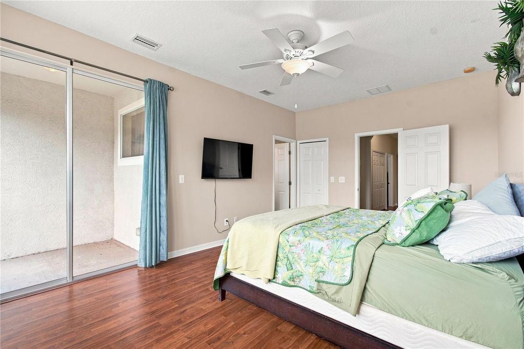 Image 27 of property listing at 2251 PARK CRESCENT DRIVE, Land O Lakes, FL 34639