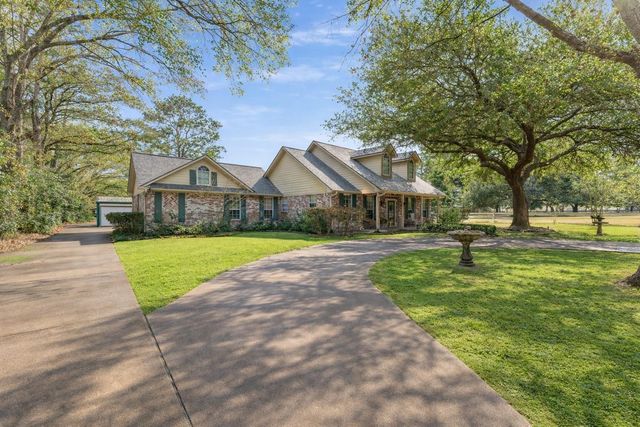 22625 Tomball Cemetery Road, Tomball, TX 77377