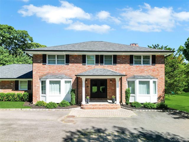 110 Linden Lane, Upper Brookville, NY 11545