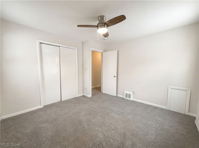 75 Greencroft Road, Bedford, OH 44146