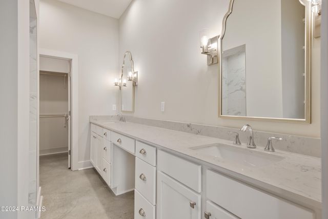 211 Silver Star Court, Broussard, LA 70518