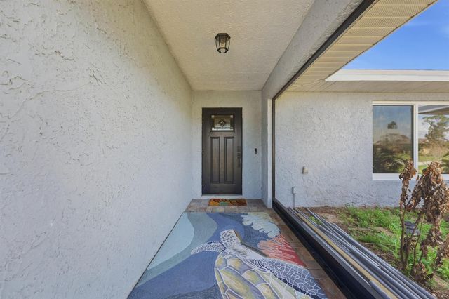 826 SE Quiescent Lane, Port St. Lucie, FL 34983