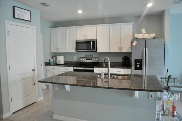 4 BELLA OAKS DRIVE, Port Orange, FL 32129