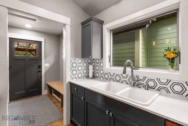 715 N 15th Avenue, Bozeman, MT 59715