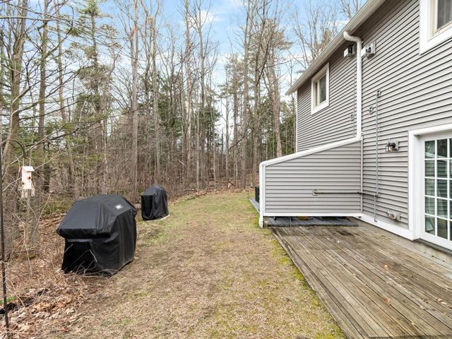 309 Sugar Tree Lane, South Burlington, VT 05403