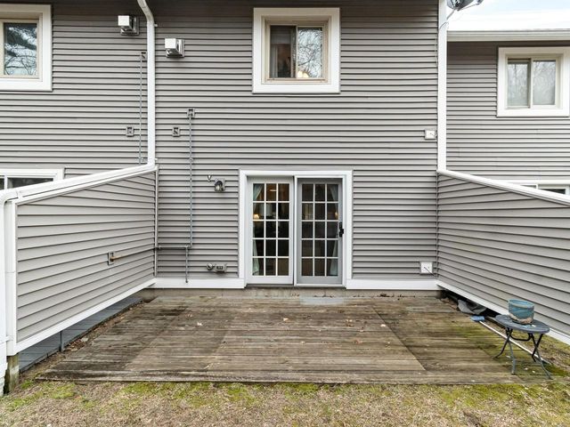 309 Sugar Tree Lane, South Burlington, VT 05403