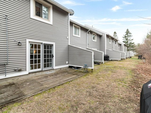 309 Sugar Tree Lane, South Burlington, VT 05403