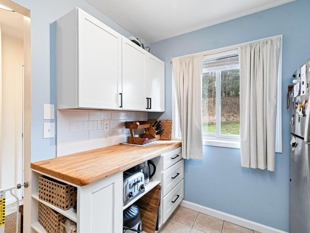 309 Sugar Tree Lane, South Burlington, VT 05403