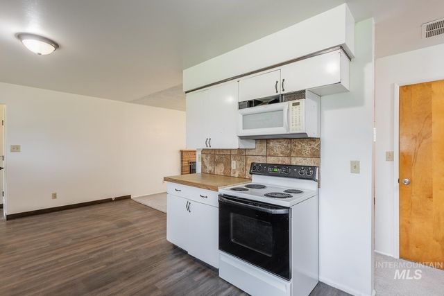 1609 N Plateau Ave, Caldwell, ID 83605