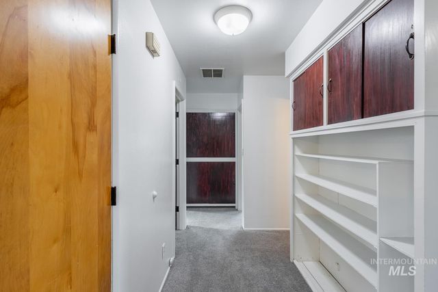 1609 N Plateau Ave, Caldwell, ID 83605