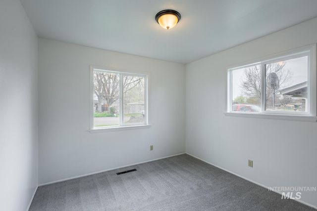 1609 N Plateau Ave, Caldwell, ID 83605