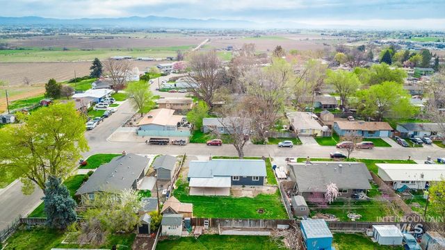 1609 N Plateau Ave, Caldwell, ID 83605