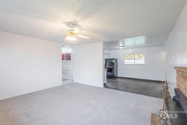 1609 N Plateau Ave, Caldwell, ID 83605