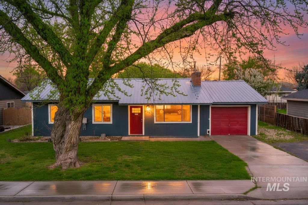 1609 N Plateau Ave, Caldwell, ID 83605