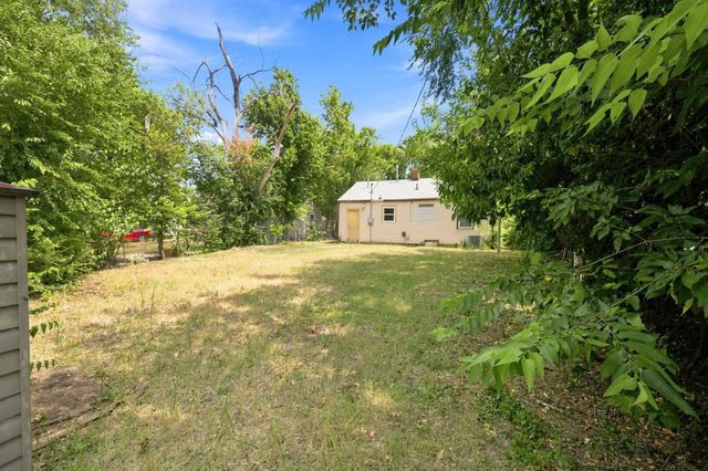 1833 N Green, Wichita, KS 67214