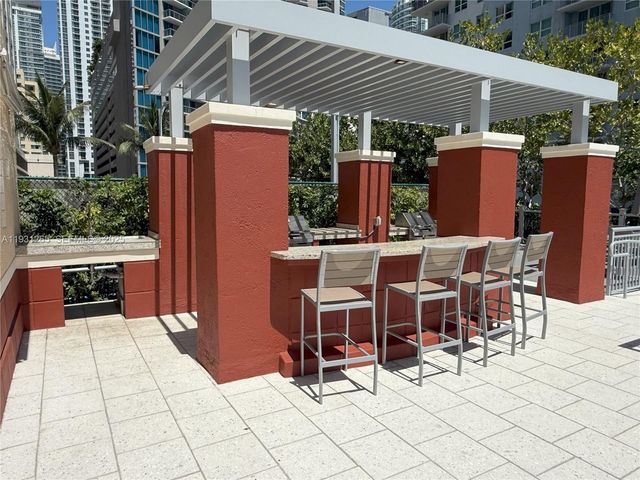 1155 Brickell Bay Dr 2108, Miami, FL 33131