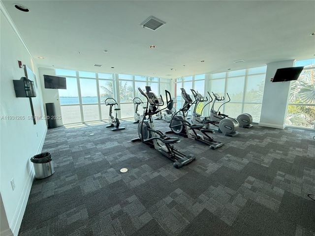 1155 Brickell Bay Dr 2108, Miami, FL 33131