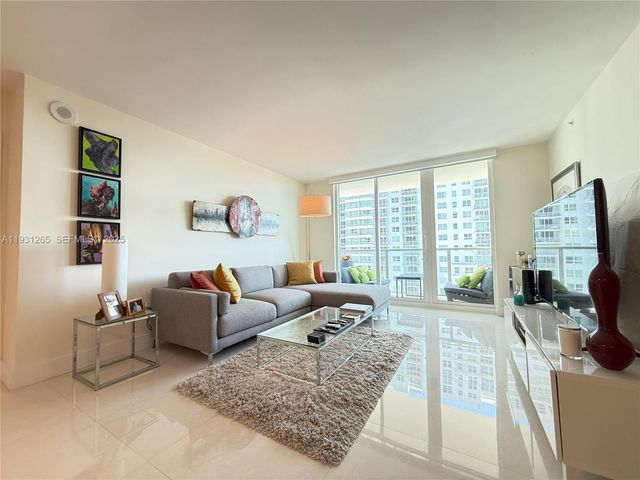 1155 Brickell Bay Dr 2108, Miami, FL 33131