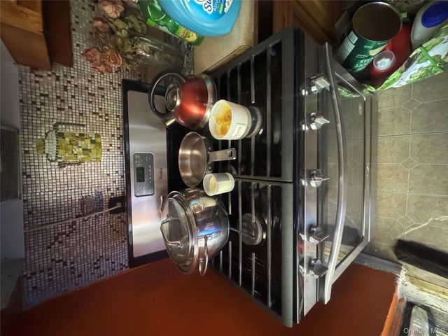 1017 E 229 Street, Bronx, NY 10466