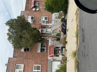 1017 E 229 Street, Bronx, NY 10466