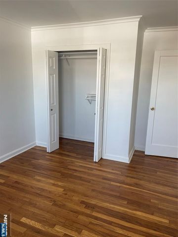 2335 Hudson D6, Fort Lee, NJ 07024