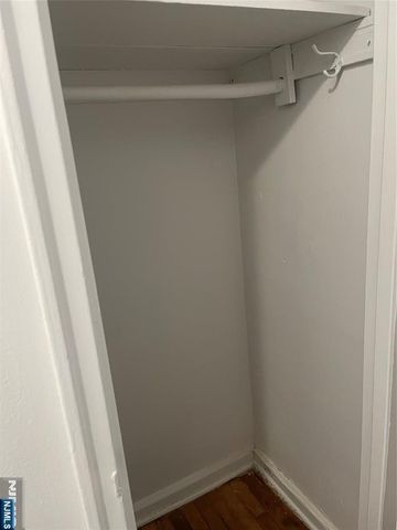 2335 Hudson D6, Fort Lee, NJ 07024