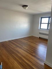 2335 Hudson D6, Fort Lee, NJ 07024