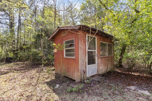 1207 Ivanhoe Estates Drive, Ivanhoe, TX 75979