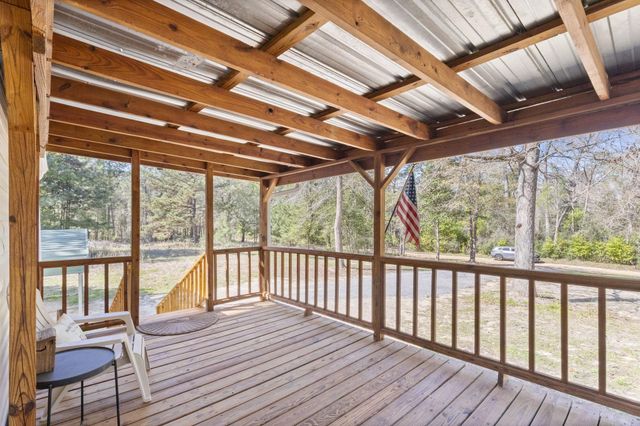 1207 Ivanhoe Estates Drive, Ivanhoe, TX 75979