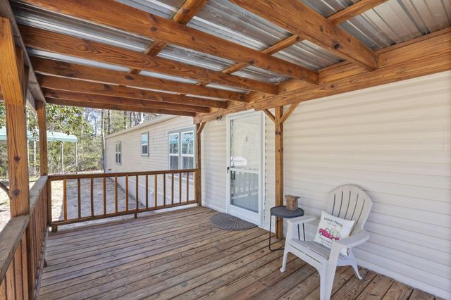 1207 Ivanhoe Estates Drive, Ivanhoe, TX 75979