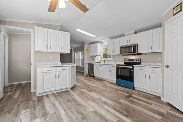 1207 Ivanhoe Estates Drive, Ivanhoe, TX 75979