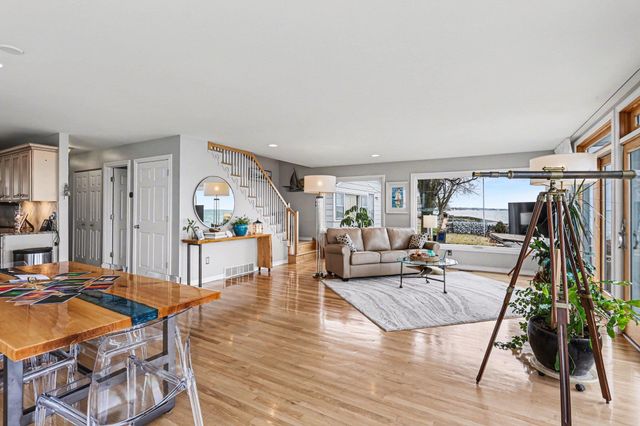 371 Killarney Beach Road, Bay City, MI 48706