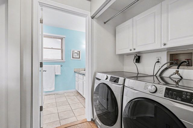 371 Killarney Beach Road, Bay City, MI 48706