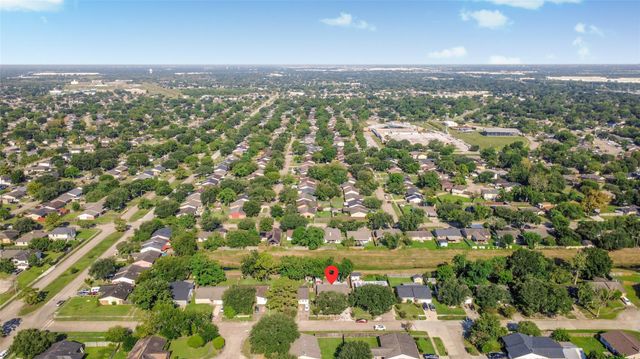 16210 Lazy Ridge Road, Houston, TX 77053