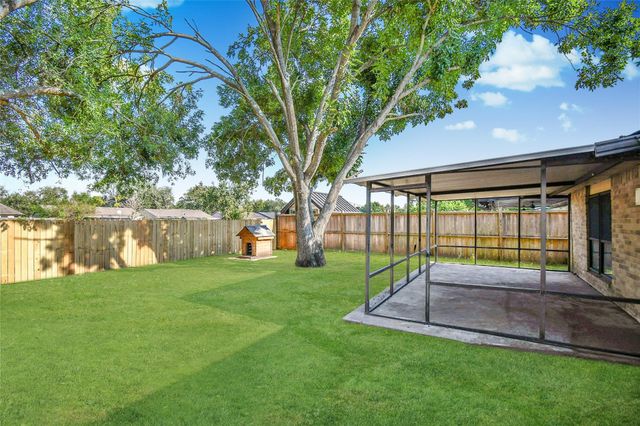 16210 Lazy Ridge Road, Houston, TX 77053