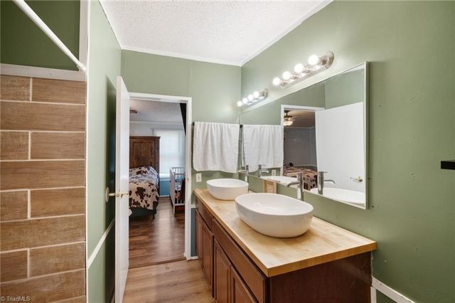 6092 Cain Forest Drive, Walkertown, NC 27051