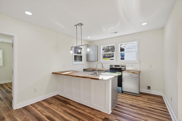 2756 Harrison Pike, Chattanooga, TN 37406