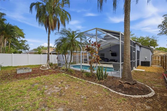 7611 WILTSHIRE PARK PLACE, Apollo Beach, FL 33572