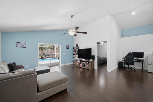 7611 WILTSHIRE PARK PLACE, Apollo Beach, FL 33572