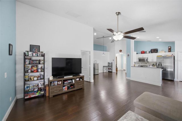 7611 WILTSHIRE PARK PLACE, Apollo Beach, FL 33572