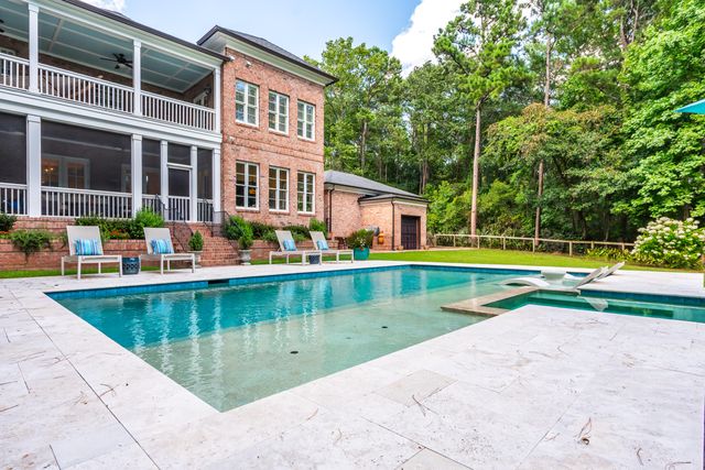 653 Barbados Drive, Charleston, SC 29492