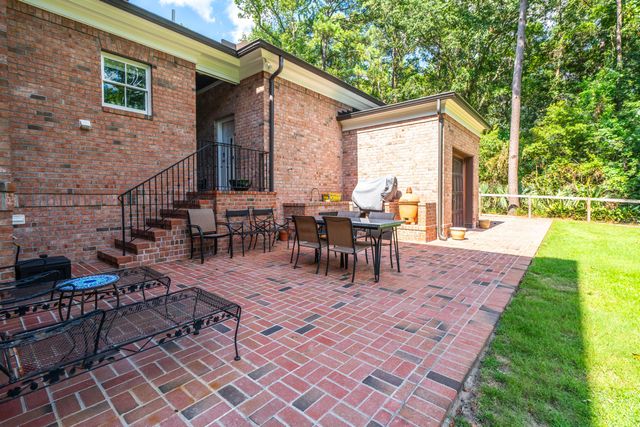 653 Barbados Drive, Charleston, SC 29492