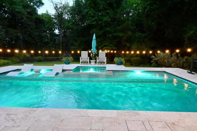 653 Barbados Drive, Charleston, SC 29492