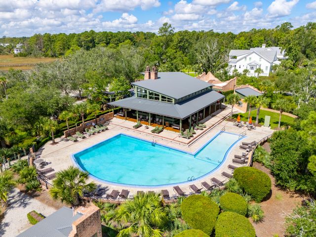 653 Barbados Drive, Charleston, SC 29492