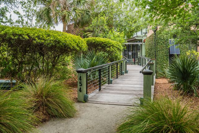 653 Barbados Drive, Charleston, SC 29492