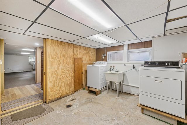 509 S Oakland Avenue, Villa Park, IL 60181
